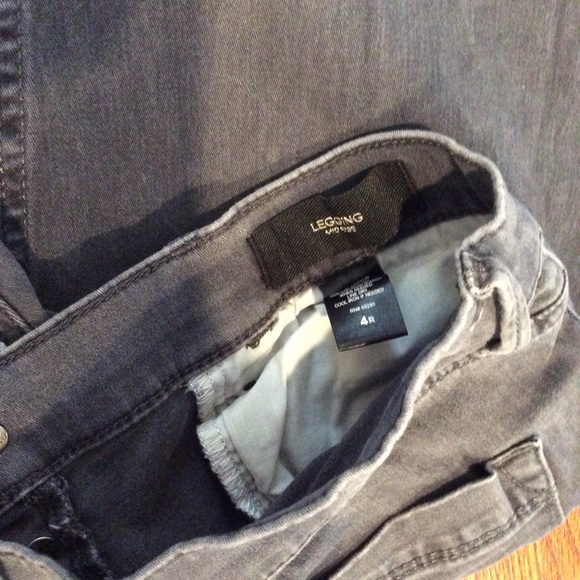 Express button fly mid rise leggings jeans Sz 4 - Picture 3 of 5